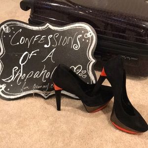 Pumps that will make you stand out!